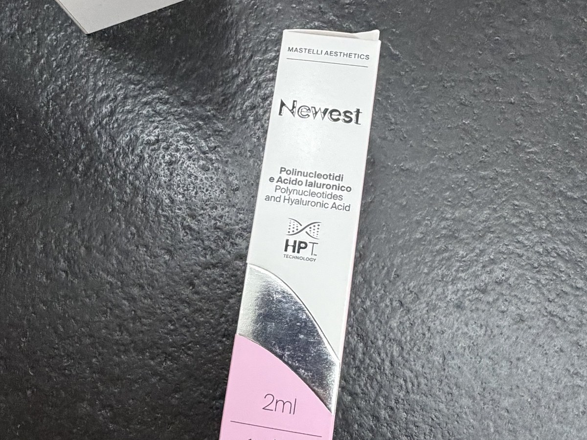 Balení Newest (Mastelli), 2 ml — polynukleotidy s kyselinou hyaluronovou, Fresh Vibes Beauty Praha
